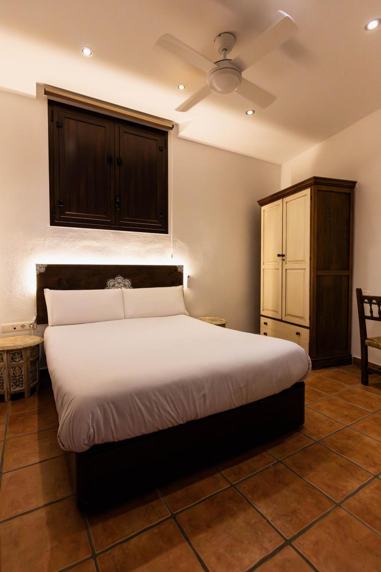 Apartamento Centrico Con Patio Exterior En El Mejor Barrio De Granada El Realejo מראה חיצוני תמונה